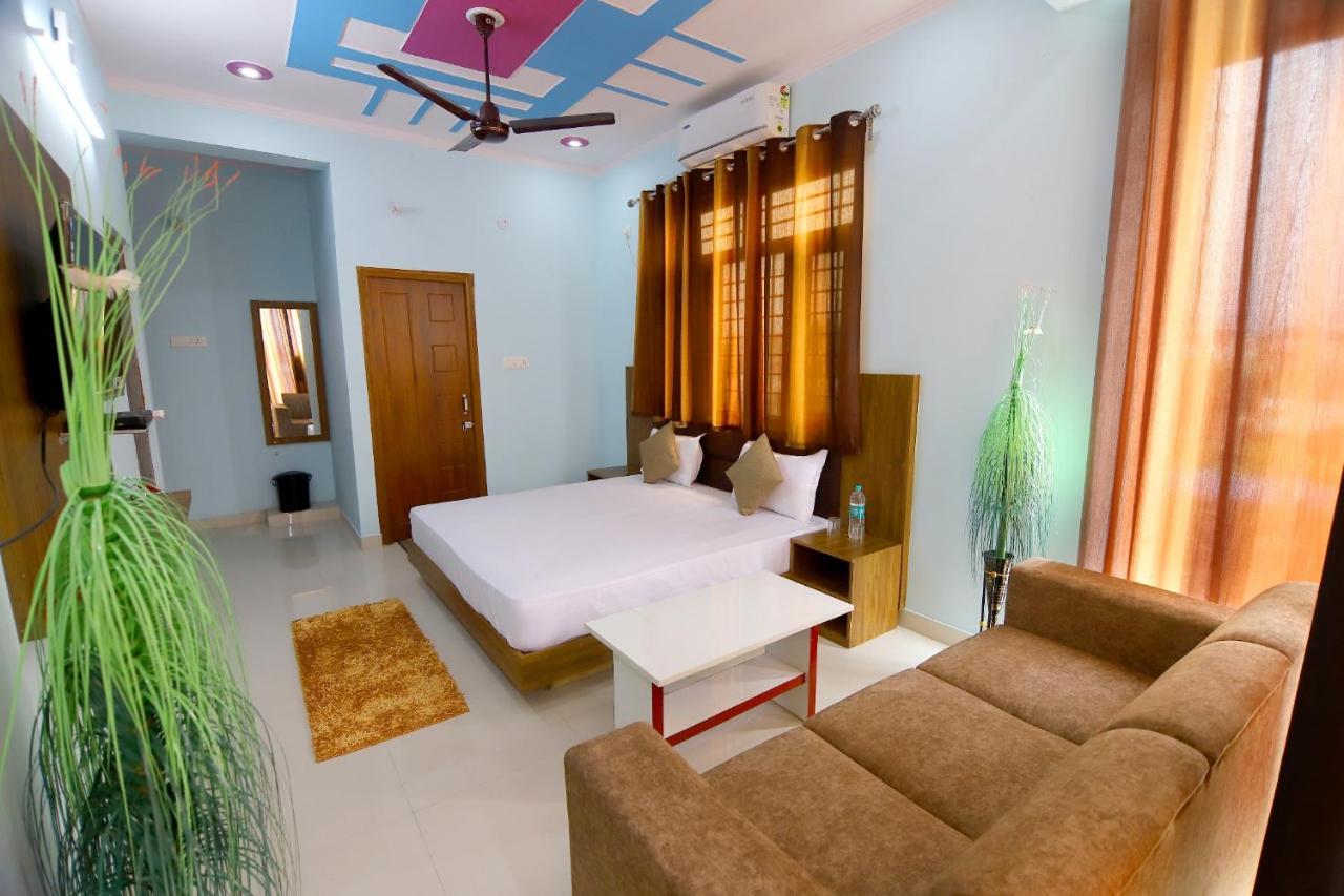 Hotel Comfort Inn Homestay 德拉敦 外观 照片