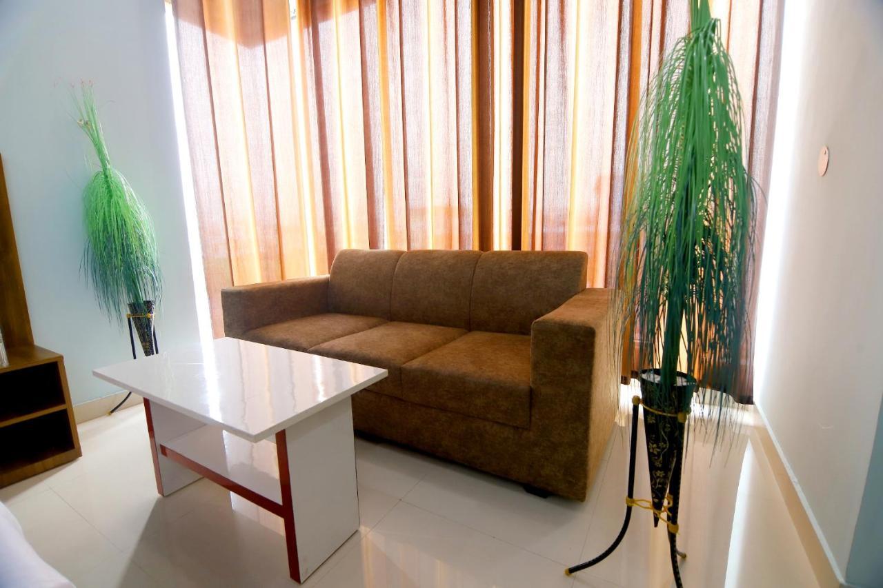 Hotel Comfort Inn Homestay 德拉敦 外观 照片