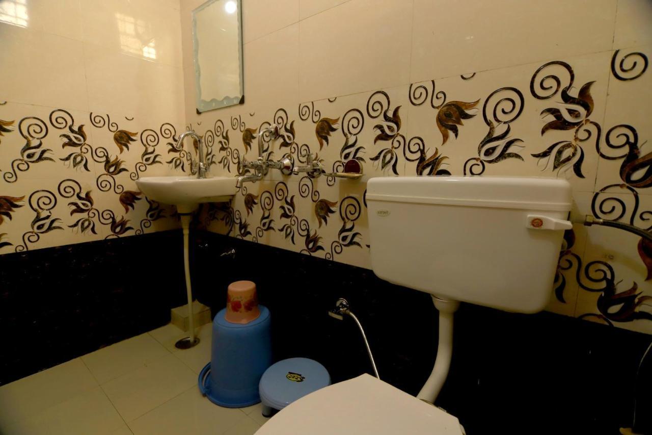 Hotel Comfort Inn Homestay 德拉敦 外观 照片