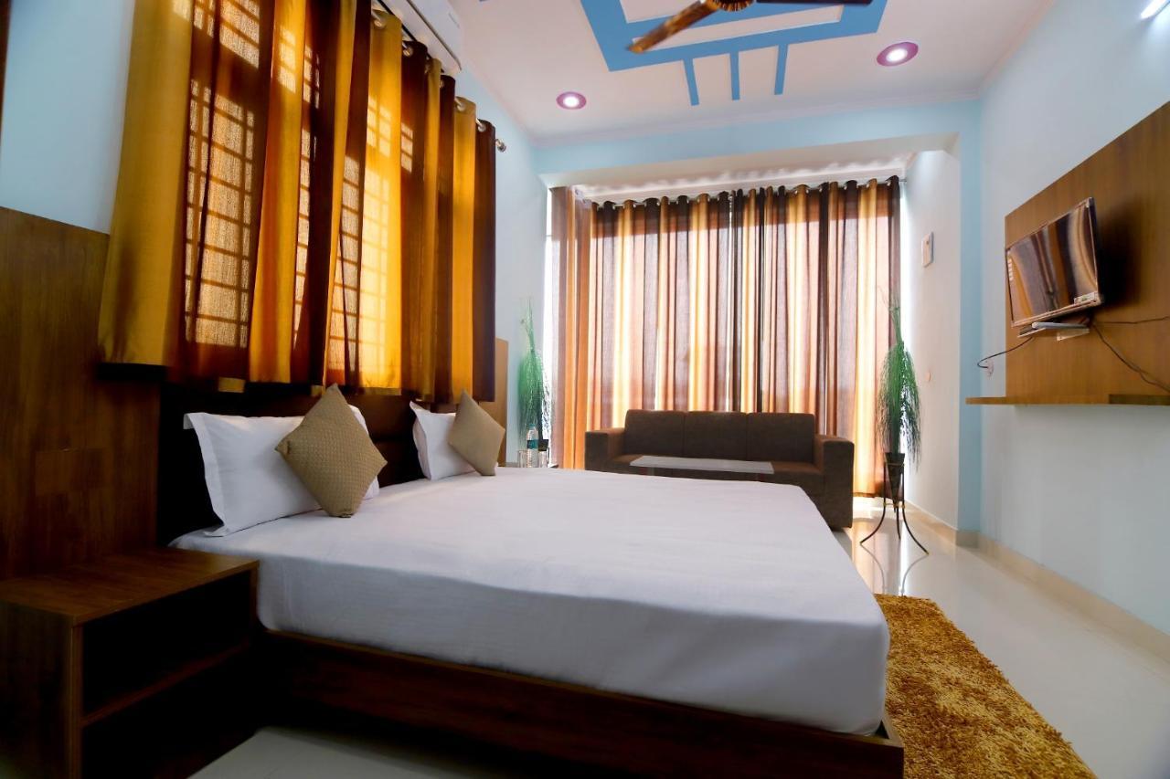 Hotel Comfort Inn Homestay 德拉敦 外观 照片