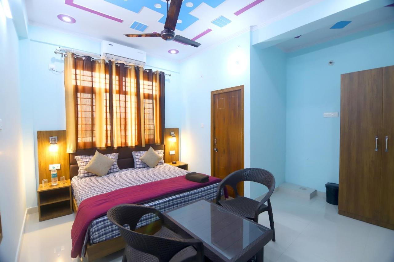 Hotel Comfort Inn Homestay 德拉敦 外观 照片